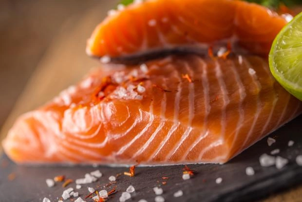 Красное золото: 5 плюсов от употребления лосося