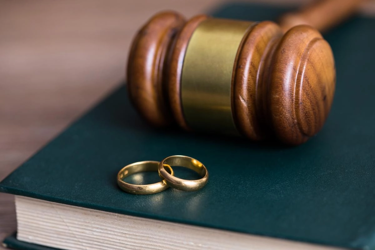  Развод как испытание: почему процесс затягивается на месяцы? 