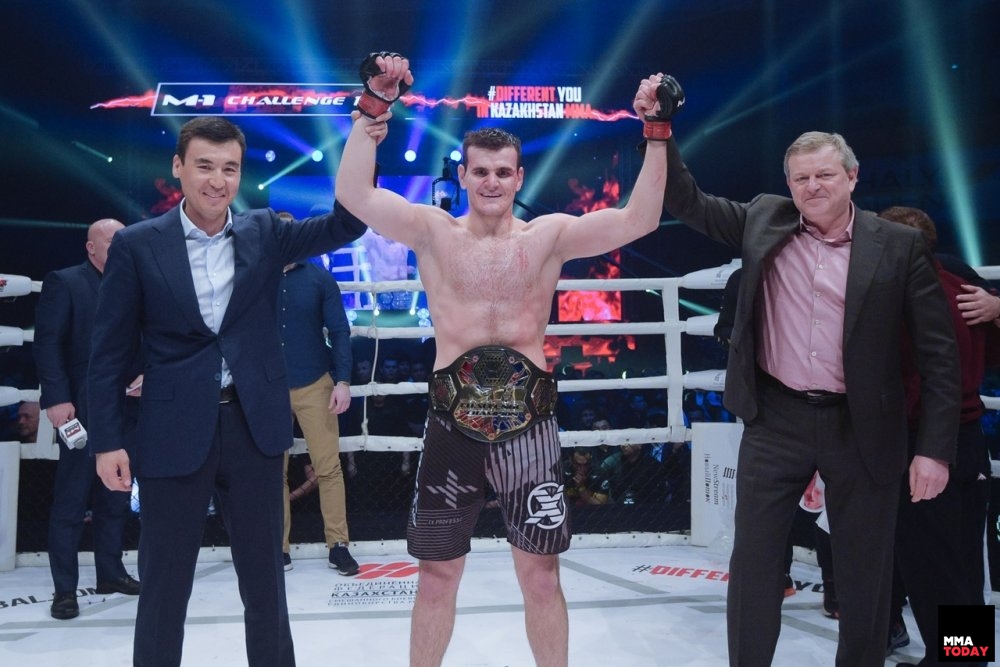 Хадис ибрагимов. Хадис Ибрагимов боец UFC.